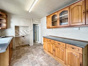 Photo 6- click for photo gallery